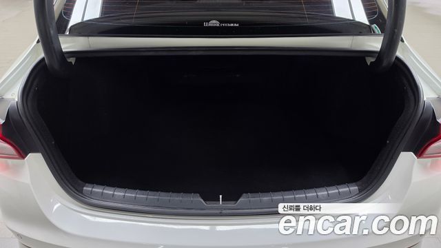 Kia K5 2021 — photo 32