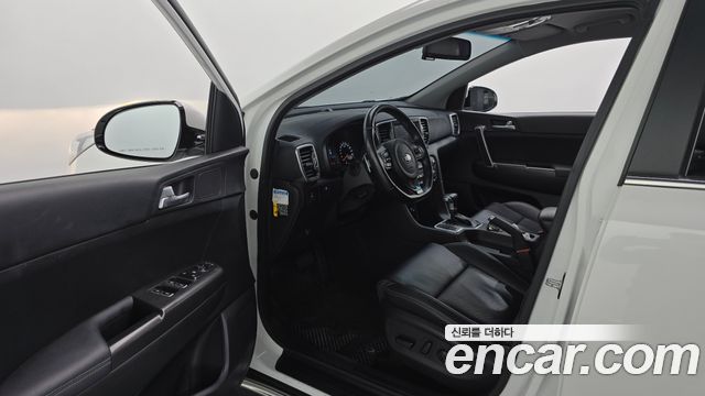 Kia Sportage 2018 — photo 10