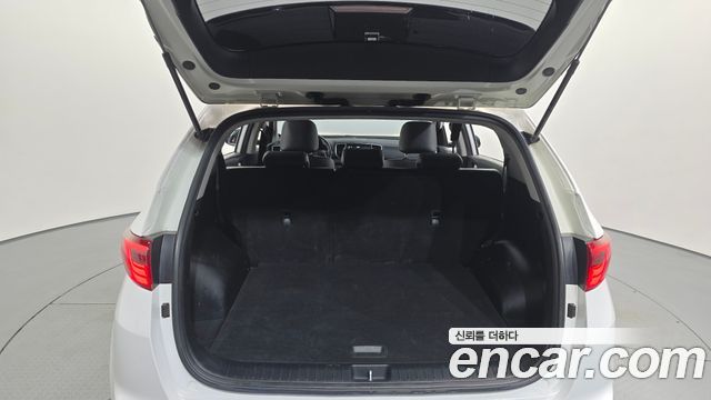 Kia Sportage 2018 — photo 17