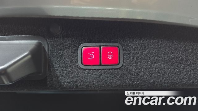 Mercedes-Benz S-Class 2018 — photo 17