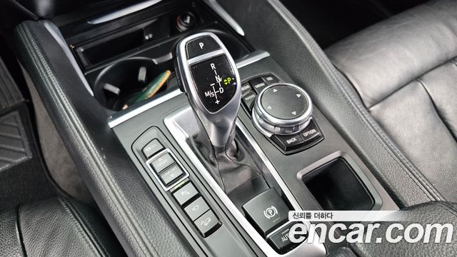 BMW X6 2016 — photo 9