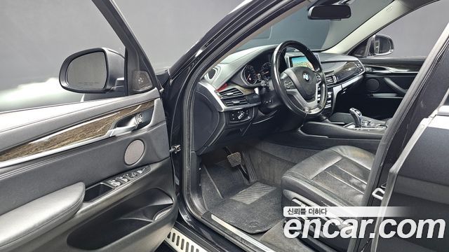 BMW X6 2016 — photo 10