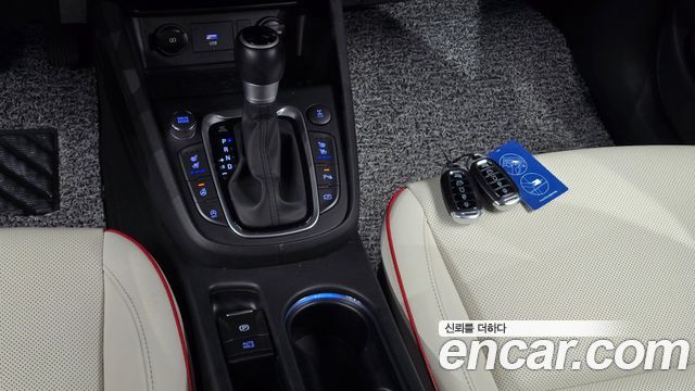 Hyundai Kona 2023 — photo 9