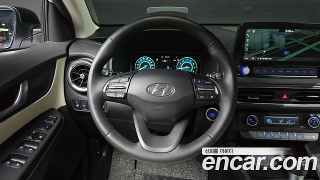 Hyundai Kona 2023 — photo 13
