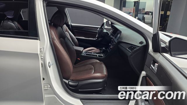 Hyundai Sonata 2017 — photo 17
