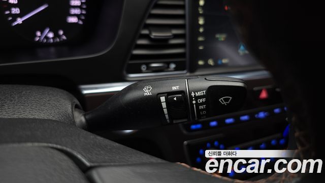 Hyundai Sonata 2017 — photo 25