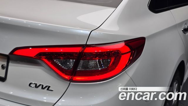 Hyundai Sonata 2017 — photo 9