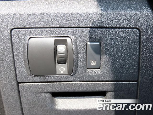 Renault Korea SM5  2015 — photo 12