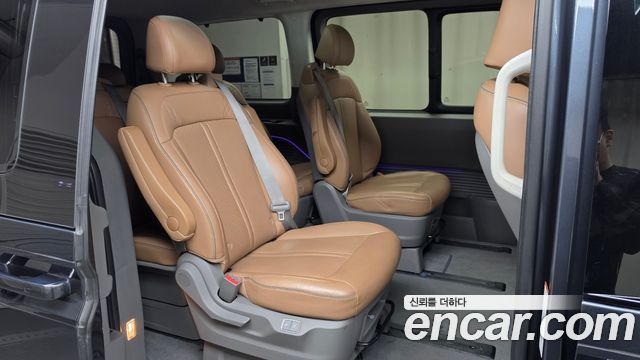 Hyundai Staria 2024 — photo 12