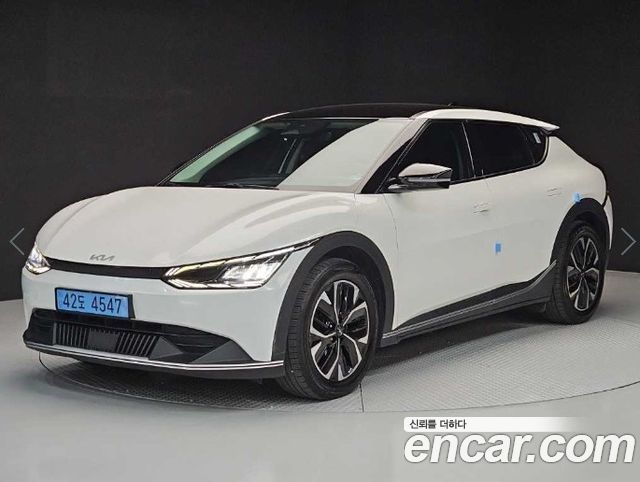 Kia EV6 2022 — photo 1