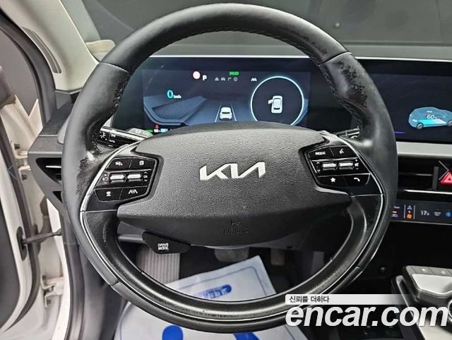Kia EV6 2022 — photo 9