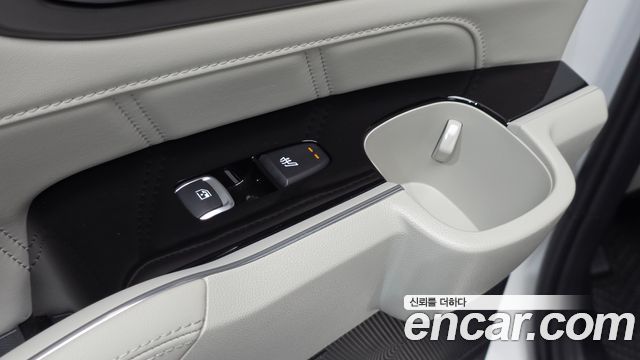 Kia Sorento 2023 — photo 20