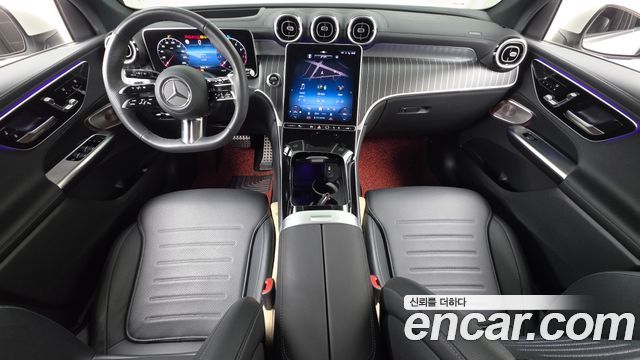 Mercedes-Benz GLC-Class 2024 — photo 10