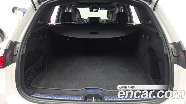 Mercedes-Benz GLC-Class 2024 — photo 26