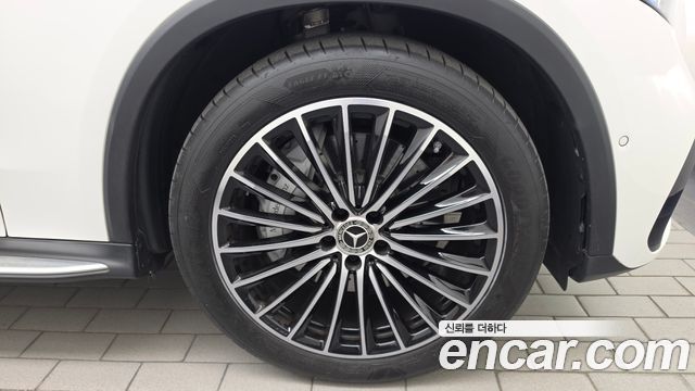 Mercedes-Benz GLC-Class 2024 — photo 7