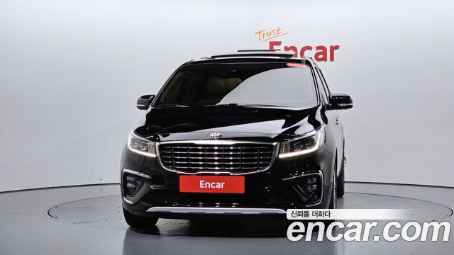 Kia Canival 2019 — photo 3