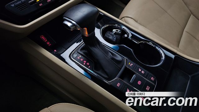 Kia Canival 2019 — photo 12