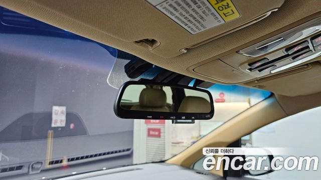 Kia Canival 2019 — photo 22