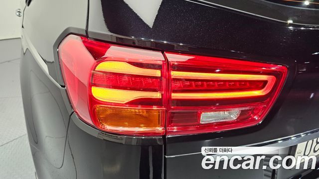 Kia Canival 2019 — photo 9