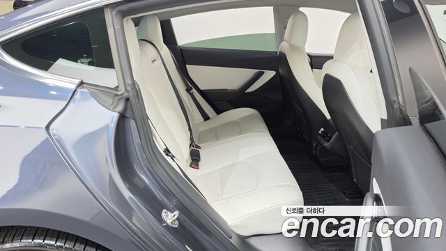Tesla Model 3 2020 — photo 12