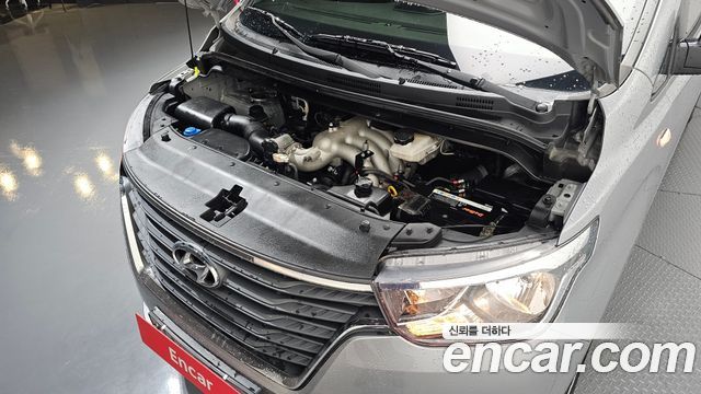 Hyundai Starex 2020 — photo 6