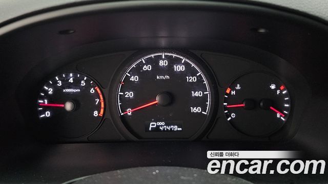 Hyundai Starex 2020 — photo 11
