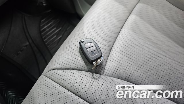 Hyundai Starex 2020 — photo 25