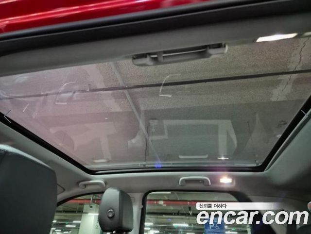 Land Rover Discovery Sport 2016 — photo 15