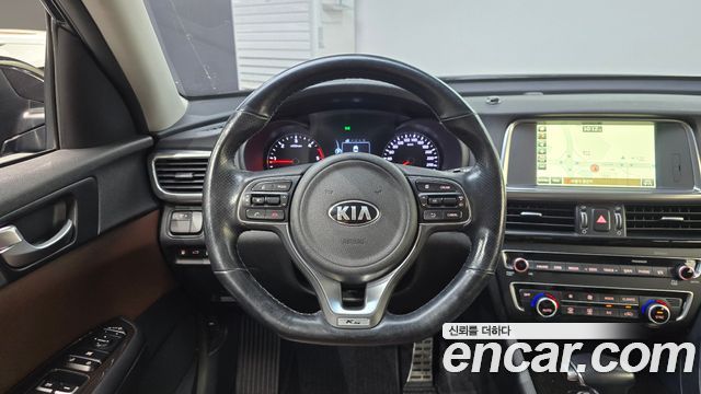 Kia K5 2016 — photo 13