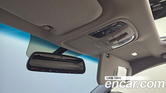 Kia K5 2016 — photo 17