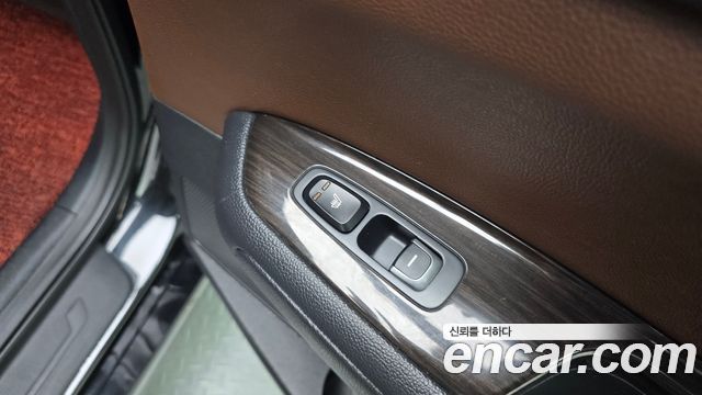 Kia K5 2016 — photo 18