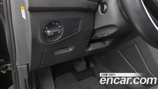 Volkswagen Tiguan 2020 — photo 24