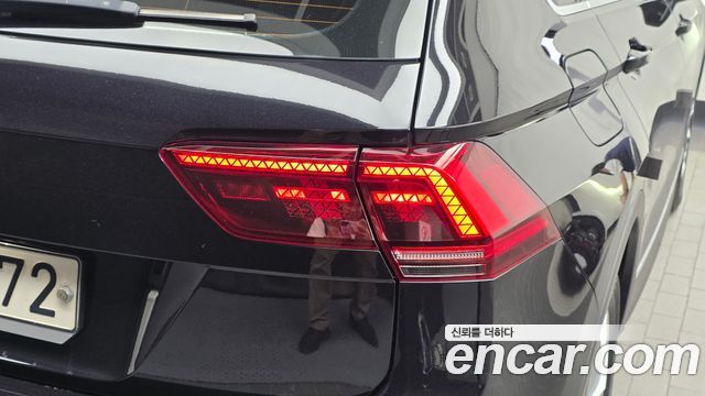 Volkswagen Tiguan 2020 — photo 9