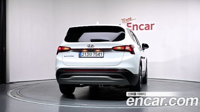 Hyundai Santafe 2023 — photo 4