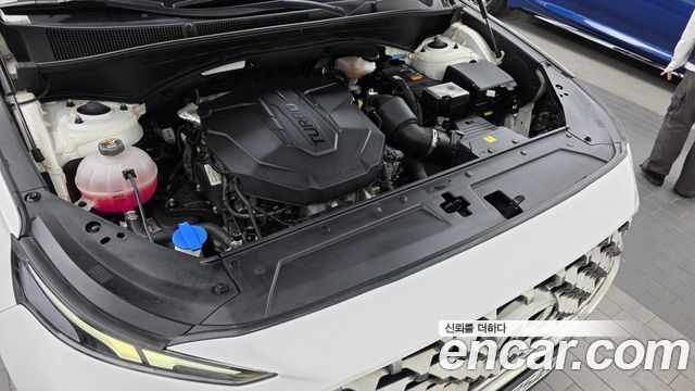 Hyundai Santafe 2023 — photo 6