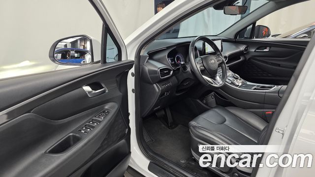 Hyundai Santafe 2023 — photo 13