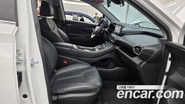 Hyundai Santafe 2023 — photo 16