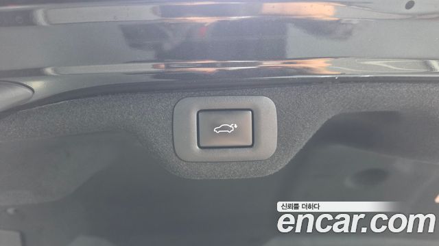 Lexus ES 2024 — photo 32
