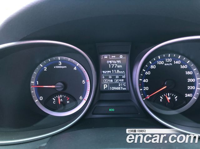 Hyundai Santafe 2015 — photo 8