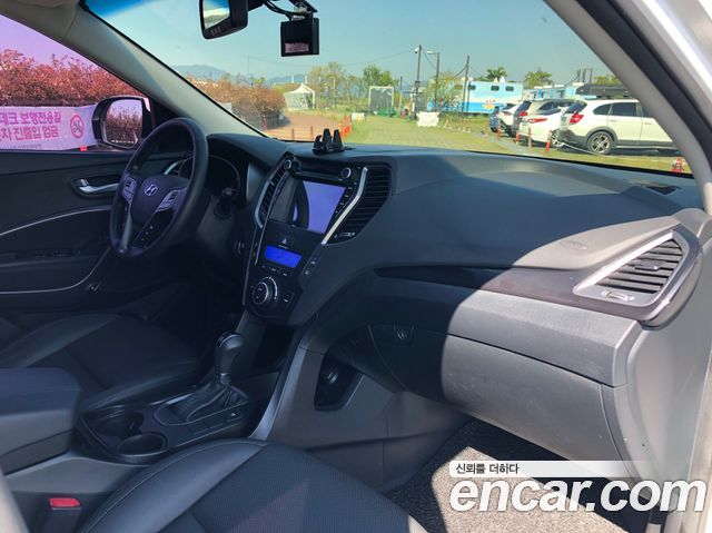 Hyundai Santafe 2015 — photo 12