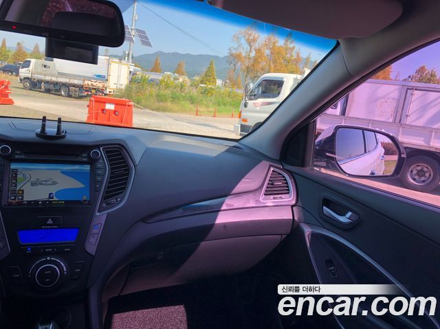 Hyundai Santafe 2015 — photo 19