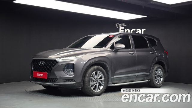 Hyundai Santafe 2019 — photo 1