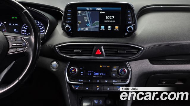 Hyundai Santafe 2019 — photo 14