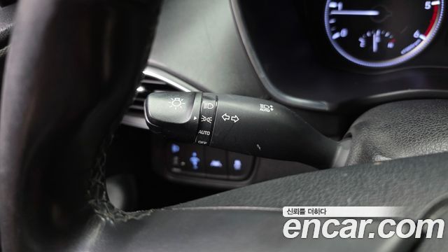 Hyundai Santafe 2019 — photo 18