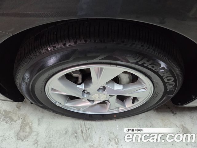 Hyundai AVANTE 2021 — photo 5