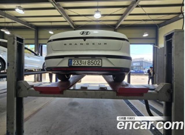 Hyundai Grandeur 2025 — photo 2