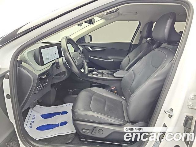 Kia EV6 2022 — photo 11