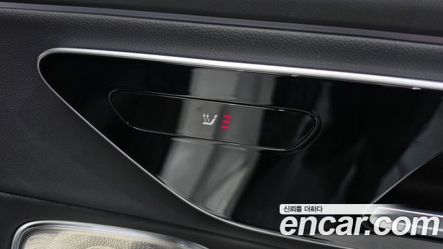 Mercedes-Benz E-Class 2024 — photo 18