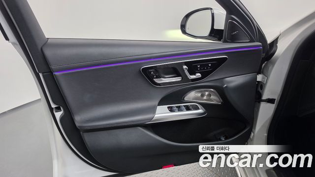 Mercedes-Benz E-Class 2024 — photo 14