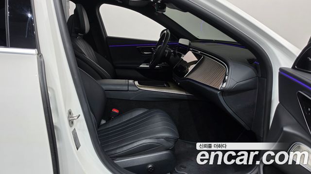 Mercedes-Benz E-Class 2024 — photo 16
